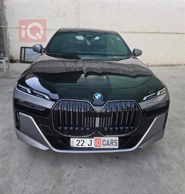 بي ام دبليو الفئة 7 2023 للبيع في العراق - ديالى